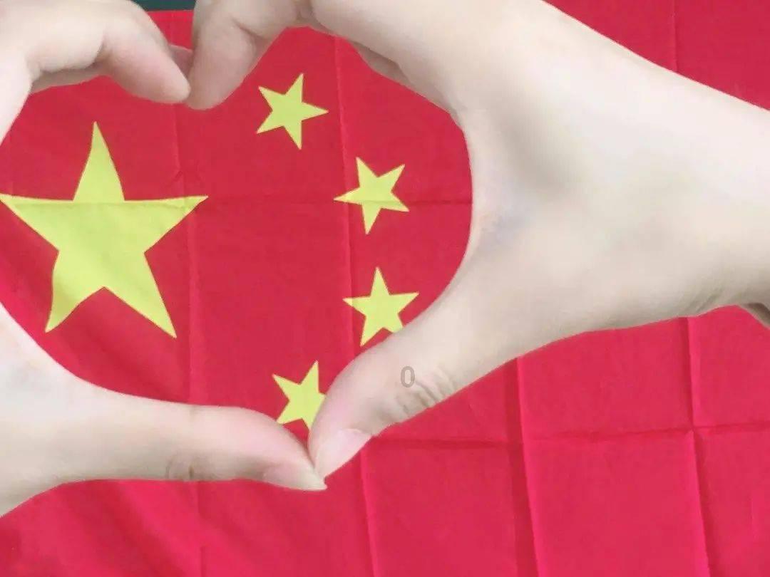男人说+我是一个懦夫+不值当你的爱+是什么意思？游戏画面
