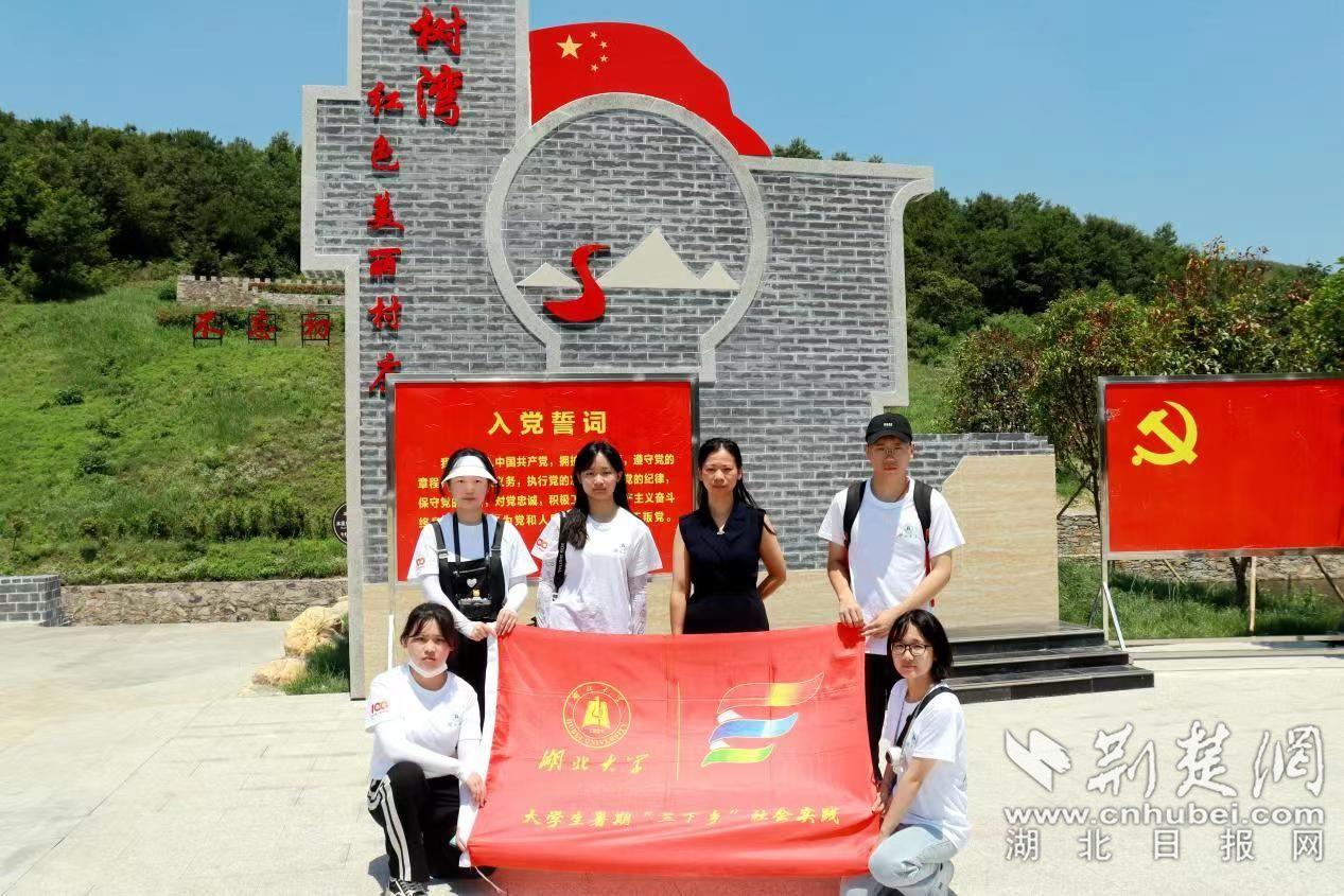男人一见钟情有哪些表现？