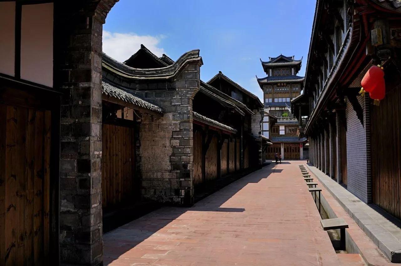A股中字头股票盘初活跃，多家公司回应市值管理问题